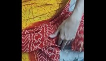 indian hot sexy sari aunty fucked by a young guy